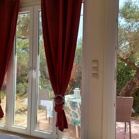 El Paradiso Акротири